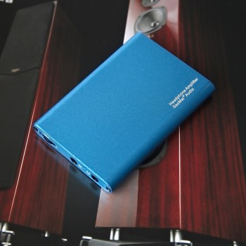HIFI portable Stereo headphone amplifier Mini Earphone Audio Amplifier 3.5mm Jack Built-in battery