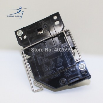 CP-X1 CP-X2 CP-X4 CP-X253 CP-RX70 HCP-60X HCP-70X HCP-75X HCP-76X ED-X20 ED-X22 MP-J1EF Projector Lamp bulb DT00781 for Hitachi