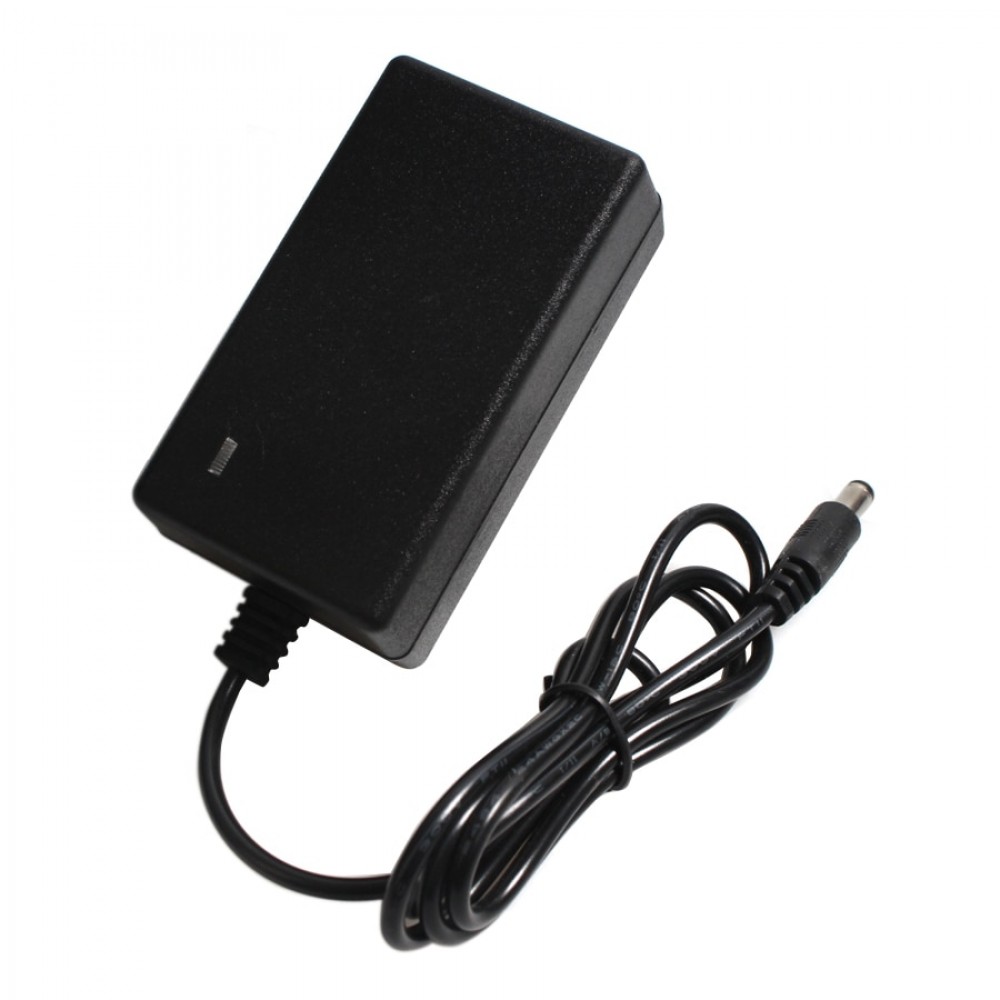 16.8V 2A 21V 1A 12.6V 1.5A 8.4V 2A 18650 Lithium Battery Charger DC 5.5MM*2.1MM 110-220V Lithium Li-ion Battery Wall Charger