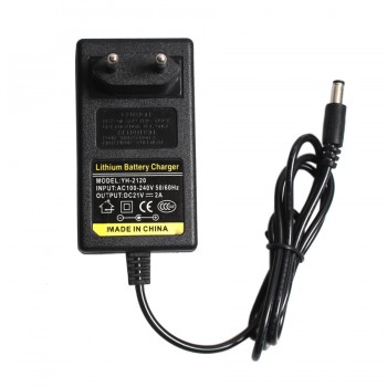 16.8V 2A 21V 1A 12.6V 1.5A 8.4V 2A 18650 Lithium Battery Charger DC 5.5MM*2.1MM 110-220V Lithium Li-ion Battery Wall Charger