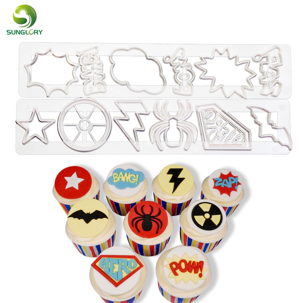 Sugarcraft 2PCS Superhero Cutter Set Plastic Cupcake Superhero Cookie Cutter Biscuit Fondant Cake Embossed Mold Cake Decoration