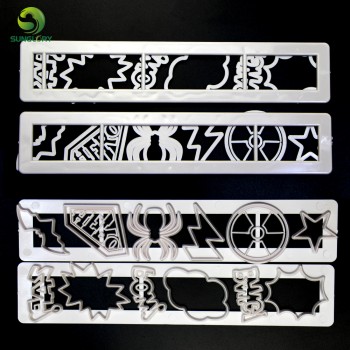 Sugarcraft 2PCS Superhero Cutter Set Plastic Cupcake Superhero Cookie Cutter Biscuit Fondant Cake Embossed Mold Cake Decoration
