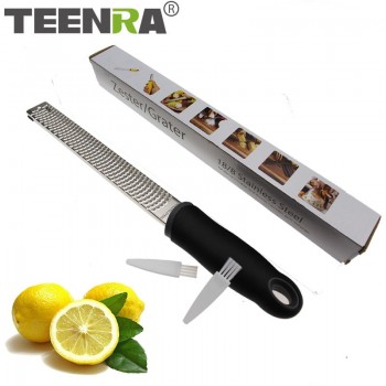 TEENRA Cheese Zester Microplane Stainless Steel Lemon Chocolate Grater Slicer Ginger Citrus Zester Protective Cover Kitchen Tool