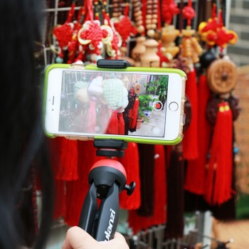 Ulanzi mini Tripod with Holder Mount / Selfie Portable Camera Tabletop Travel Tripod for iPhone 7 Plus Sony Samsung Mobile Phone