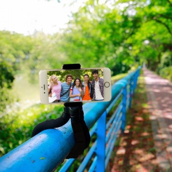 Hot sales Mini Flexible Camera Phone Holder Flexible Octopus Tripod Bracket Stand Holder Mount Monopod Styling Accessories