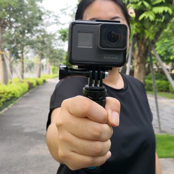 Ulanzi mini Anti-shake Portable Universal Mini Tripod for Gopro/SJCAM Action Camera Tripods Plastic and Silica Gel
