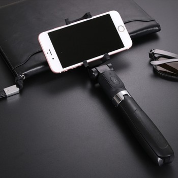 NEW Selfie Stick Tripod Stand 3 in 1 Extendable Monopod Bluetooth  3.0 Remote Phone Mount for iPhone X 8 Android SmartPhone