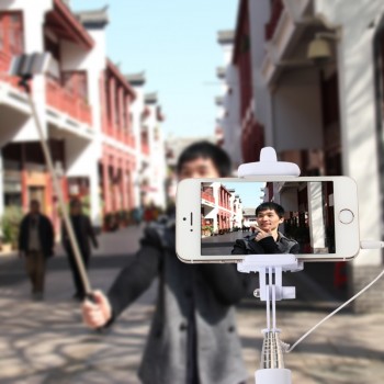 Extendable Selfie Stick Wired Selfie Stick Palo Selfie Handheld Monopod for iphone 6 6s plus 5s 4 for Samsung Note 8 s8 plus s7