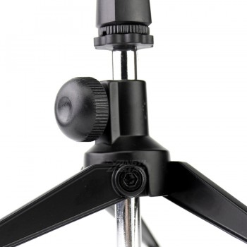 Universal Metal Desktop Handheld Microphone Stand Tripod Mic Clip Holder For Shure SM57 SM 58 Beta 58A 57A 87A 87C PGA48 PGA58