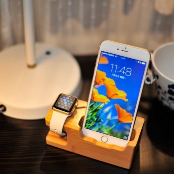 Charging Station,Bamboo Wood USB Charger Dock,5V 3A Smart USB Port Charging Stand for Apple Watch,iPhone amp; Android Smartphones
