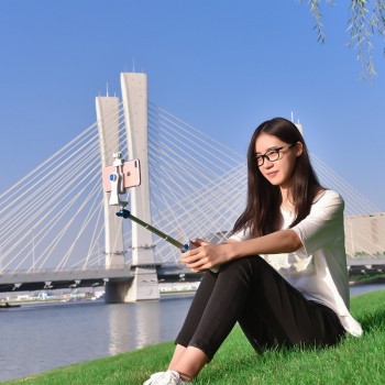 SIRUI TSH-01X Mobile Phone Tripod Selfie Stick Small Mini Desktop Camera Tripod Support Bluetooth Remote For iPhone Huawei GoPro