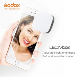 GODOX Mobilephone Lighting LED M32 Blilt-in Lithium Battery Adjustable Light Brightness for Photography Phones