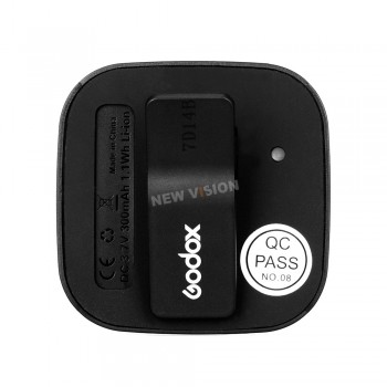 GODOX Mobilephone Lighting LED M32 Blilt-in Lithium Battery Adjustable Light Brightness for Photography Phones