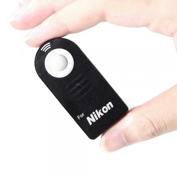 Remote Shutter Release Infrared Wireless Selfie Button with CR2025 battery for DSLR Camera Canon RC-6 Nikon ML-L3 Sony 2s