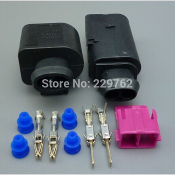 shhworldsea 1pcs automotive wiring harness connector 1J0973722 8D0973822 electrical horn plug 1J0 973 722 1717692-1 8D0 973 822