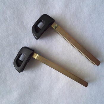 DAKATU For 2011 Toyota Crown Smart spare key blade Emergency Spare Blade for 2011 Crown Smart Key Card