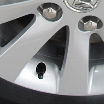 Dewtreetali Hot Sale Sensor Valve Stem 4Pcs TPMS Tire Pressure Monitoring System Anti-explosion Snap In Tire Valve Stems Snap