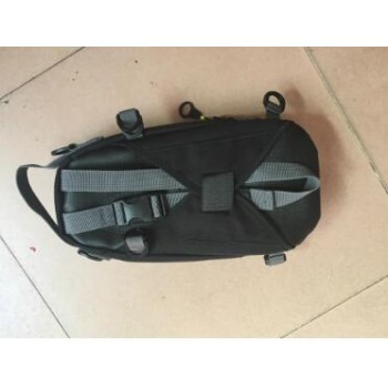 GIVI Motorcycle new fuel bag mobile phone navigation bag multi - functional small oil tank package magnetic fixed straps fixed