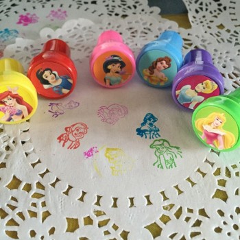 6pcs/bag Rubber Self Inking Stamps Educational Toy Cartoon Princess Stamps Children Hobby School Art Tool of Party Toys Set
