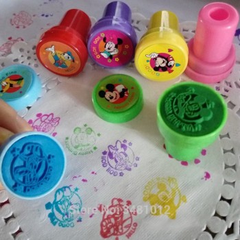 6pcs/bag Rubber Self Inking Stamps Educational Toy Cartoon Princess Stamps Children Hobby School Art Tool of Party Toys Set