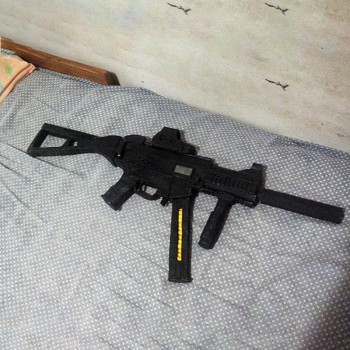Paper Submachine gun Model Toys Handmade 3D DIY material manual creative Party show props tide Home decorate Collection Gift