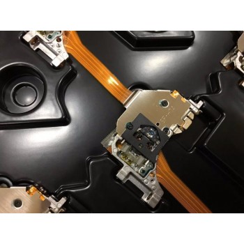 100% New and Original SF-HD4 HD4 SFHD4 Black Cover 2trimmers DVD Laser Lens Lasereinheit Optical Pickup