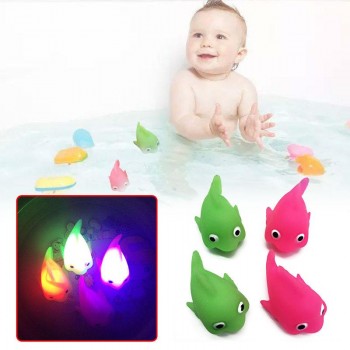 Baby Bath Flashing Light Toys Water Reaction Flashing Baby Bathroom Toys LED Lamp Bath Toys
