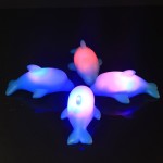 1Pc Baby Water Flashing Floating Dolphins Kids Automatic Led Lighting up Beach Play Toys For Children for the Bathroom Bath Swim
