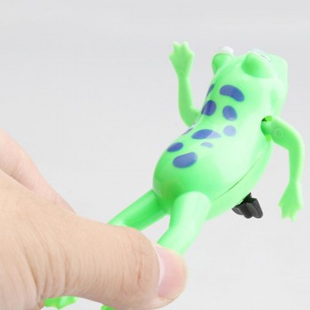 Free Shipping! Swimming Frog Battery Operated Pool Bath Cute Toy Wind-Up Swim Frogs Kids Toy ME3L