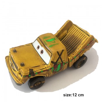 39 Style Scarce Disney Pixar Cars 3 2 Diecast Metal Car Rocket Lightning McQueen Mater Crazy Crashed Party Car Model Kids Gift