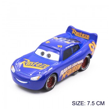 39 Style Scarce Disney Pixar Cars 3 2 Diecast Metal Car Rocket Lightning McQueen Mater Crazy Crashed Party Car Model Kids Gift