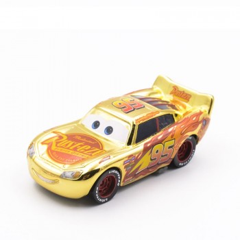 Disney Pixar Cars 3 Metal Car Toy Storm Jackson Lighting McQueen Mack Truck Golden Curz Toy Vehicles Kid Christmas Birthday Gift