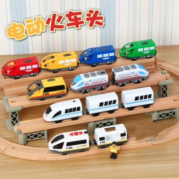 Kids Electric Train Toys Magnetic Slot Diecast Electric Railway with Two Carriages Train Wood Toy FIT T-homas wooden track Brio