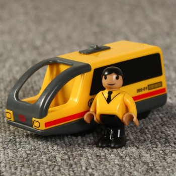 Kids Electric Train Toys Magnetic Slot Diecast Electric Railway with Two Carriages Train Wood Toy FIT T-homas wooden track Brio