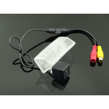 Auto wire match set include car rear reversing  camera and hot selling 800*480 car  mirror monitor 5 for Toyota RAV4 2014