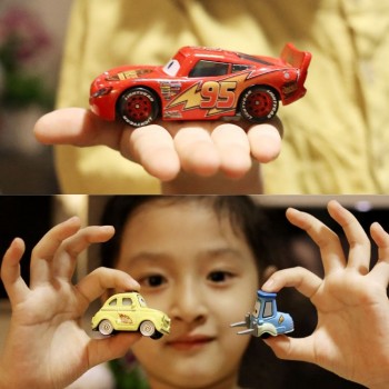 No.28-54 Disney Pixar Cars 3 2 METAL Diecast cars Disney McQueen #52 #84 apple 1:55 Diecast kid toys for Children Boys cars Gift