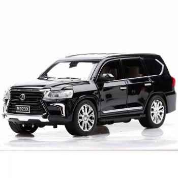 1:24 LX570 Alloy Metal Model Pull Back Toy Cars Light Sound Diecast Vehicle Toys Car for children Adults Collection