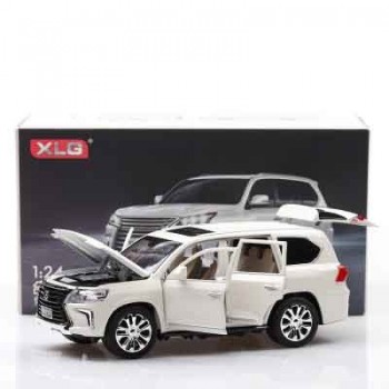 1:24 LX570 Alloy Metal Model Pull Back Toy Cars Light Sound Diecast Vehicle Toys Car for children Adults Collection