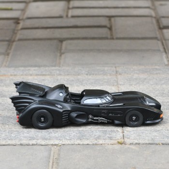 Cool 1:24 Movie Version Black Batman Die-cast alloy car model Children Racing Car Toys Large Batmobile bat Mobile Cars