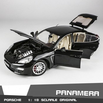 Scale 1:18Alloy Pull Back Toy Vehicles Panamera Sports Car Model Of Childrens Toy Cars Original Authorized Authentic Kids Toys