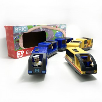 w14 free shipping Combination of electric magnetic locomotive and yellow Blue electric train set Compatible with wooden tracks