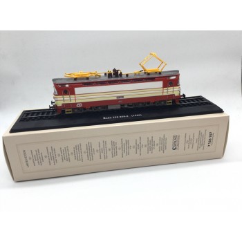 RARE BEST 1/87 Atlas Rada 230 059-8 1966 Plastic Train Model Gift For Collection
