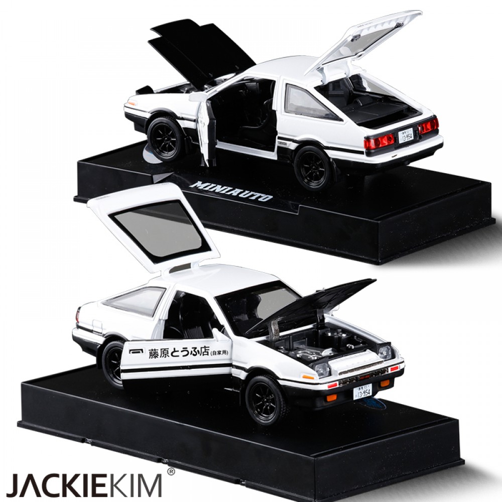 New INITIAL D Toyota AE86 1:28 Alloy Car Model Anime Cartoon Fast Furious With Pull Back Sound Light For Boy Toys Free Shipping