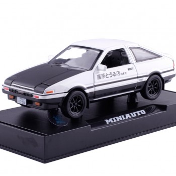 New INITIAL D Toyota AE86 1:28 Alloy Car Model Anime Cartoon Fast Furious With Pull Back Sound Light For Boy Toys Free Shipping