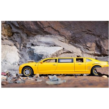 Lengthened yellow Comalo car model,high quality 1:32 alloy pull back cars,musicalamp; flashing 6 open the doors,free shipping