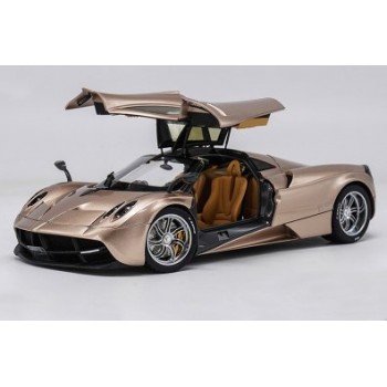 1:18 Pagani Automobili Huayra Diecast Supercar Model Car Toy Gift Collection Original Box