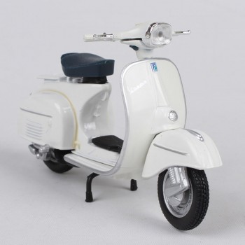 Maisto 1:18 vespa 125 gt 1966 white motorcycle diecast old motorcycle model women motorbike shape as gift for car fans 05082