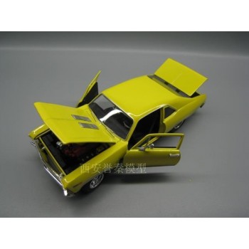 Signature 1/32 Scale Car Model Toys USA Chevrolet NOVA SS Diecast Metal Car Model Toy For Collection/Gift/Decoration