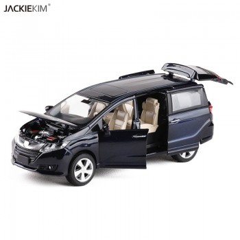 Original Box 1:32 Japan Odyssey Alloy Diecast MPV Car Model Toys With Pull Back Flashing For Kids Christmas Gifts Collection