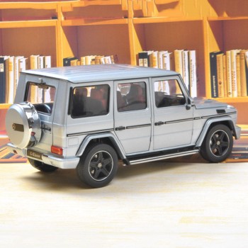 1:18 Diecast Model Mercedes-Benz G500 for Alloy Toy Car Miniature Collection Gift for Children boys